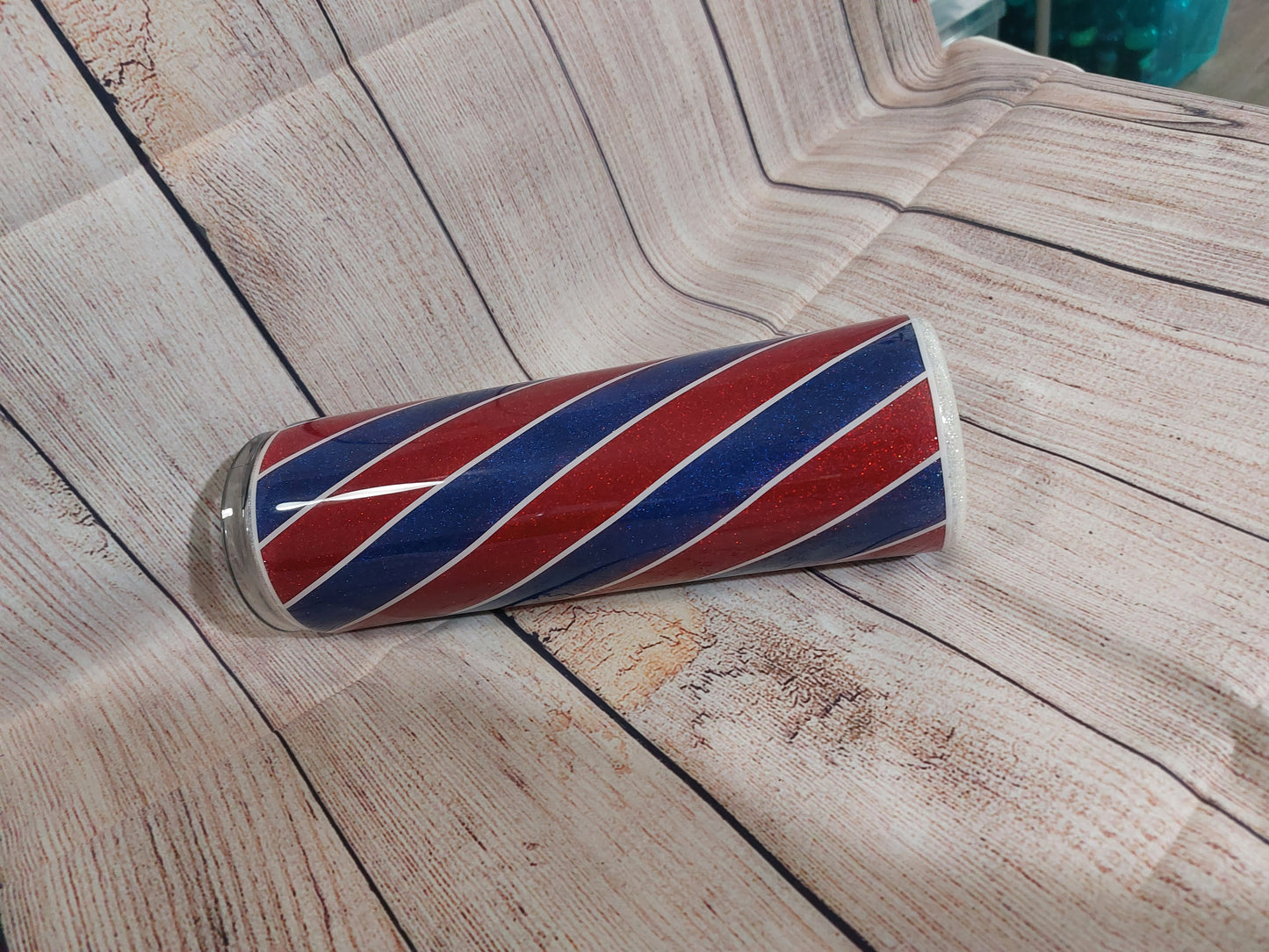 30oz Gnomes stripes